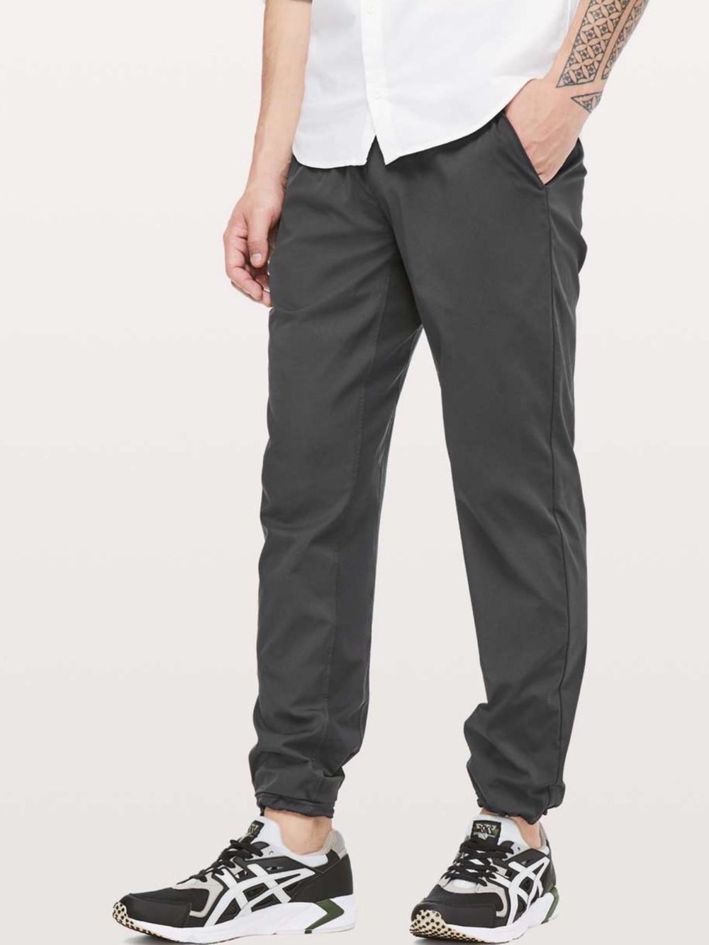 Lululemon Great Wall Pant 32"
Obsidian